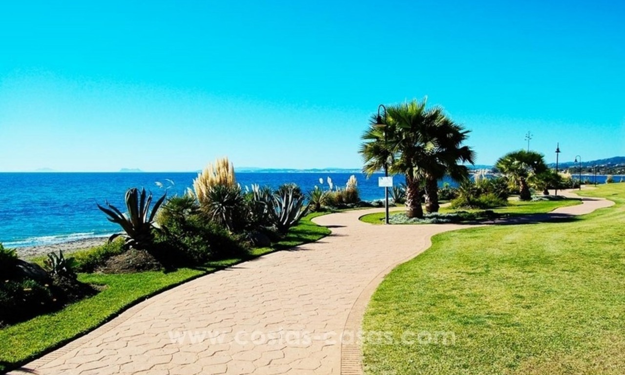 Appartement avec jardin de luxe à vendre, complexe en première ligne de plage, Nouvelle Mille d’Or, Marbella - Estepona 30