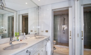 Exclusif appartement à vendre dans un complexe en première ligne de plage à Puerto Banús - Marbella 10