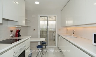 Exclusif appartement à vendre dans un complexe en première ligne de plage à Puerto Banús - Marbella 11