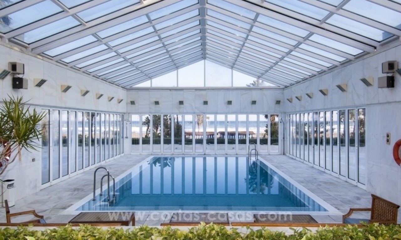Exclusif appartement à vendre dans un complexe en première ligne de plage à Puerto Banús - Marbella 24