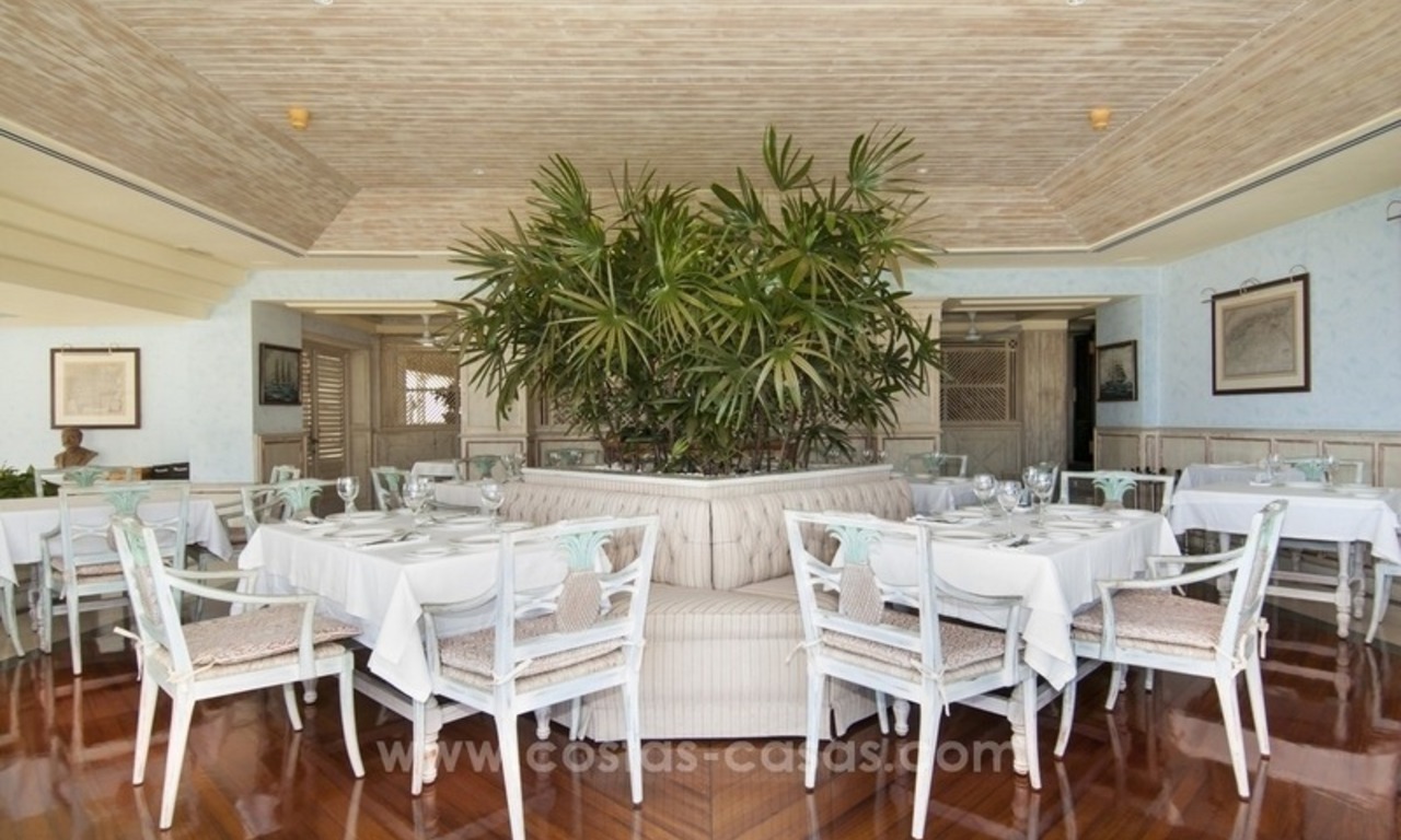 Exclusif appartement à vendre dans un complexe en première ligne de plage à Puerto Banús - Marbella 13