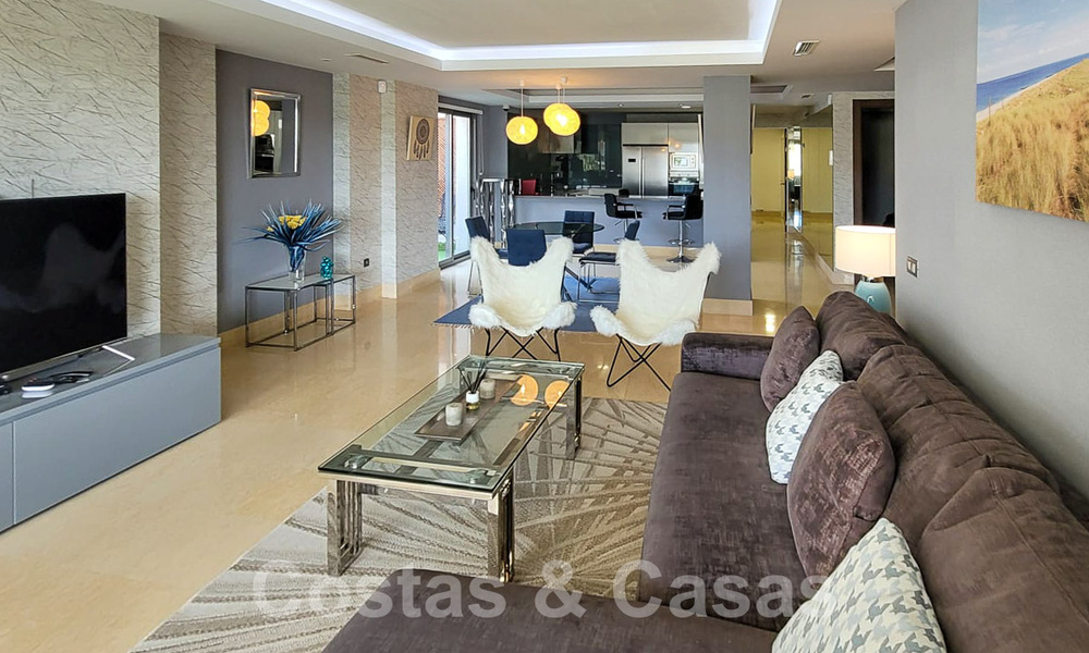 En vente Marbella Benahavís appartement de golf de luxe moderne 52760