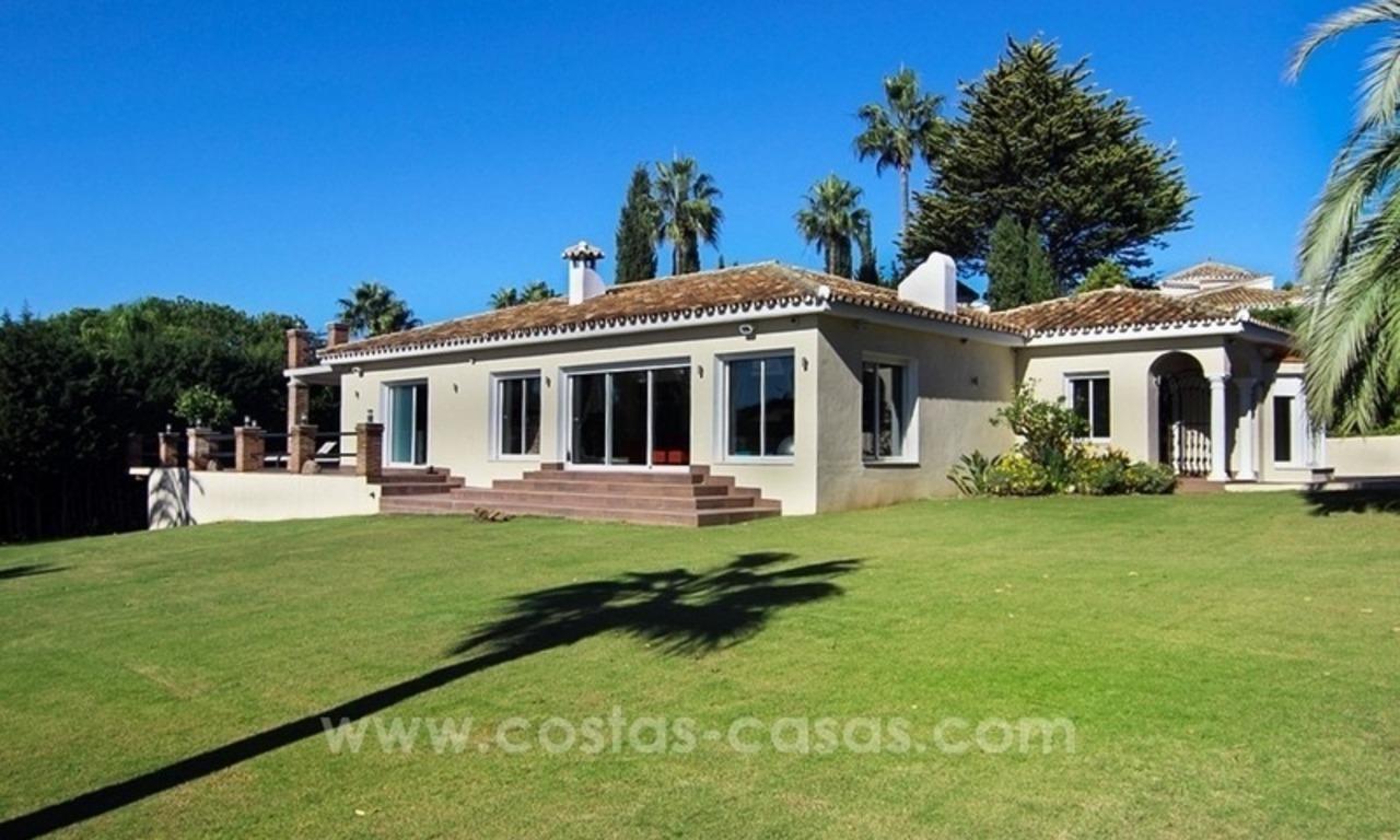Villa en vente sur la nouvelle Mille d’Or, Marbella - Estepona 0
