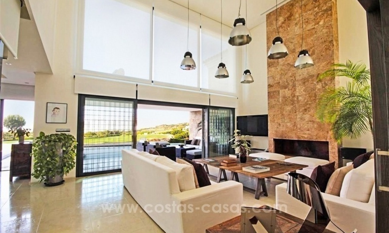 A vendre: Villa de design de première classe à Benahavis - Marbella 3