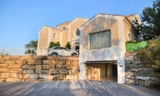 Villa de luxe entièrement rénovée à vendre à Estepona 7