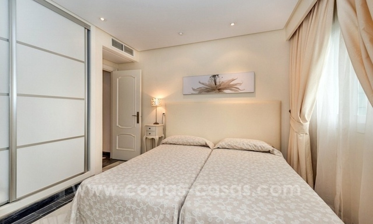 Grand appartement de luxe à vendre à Gran Marbella, en bord de mer au centre de Marbella 12