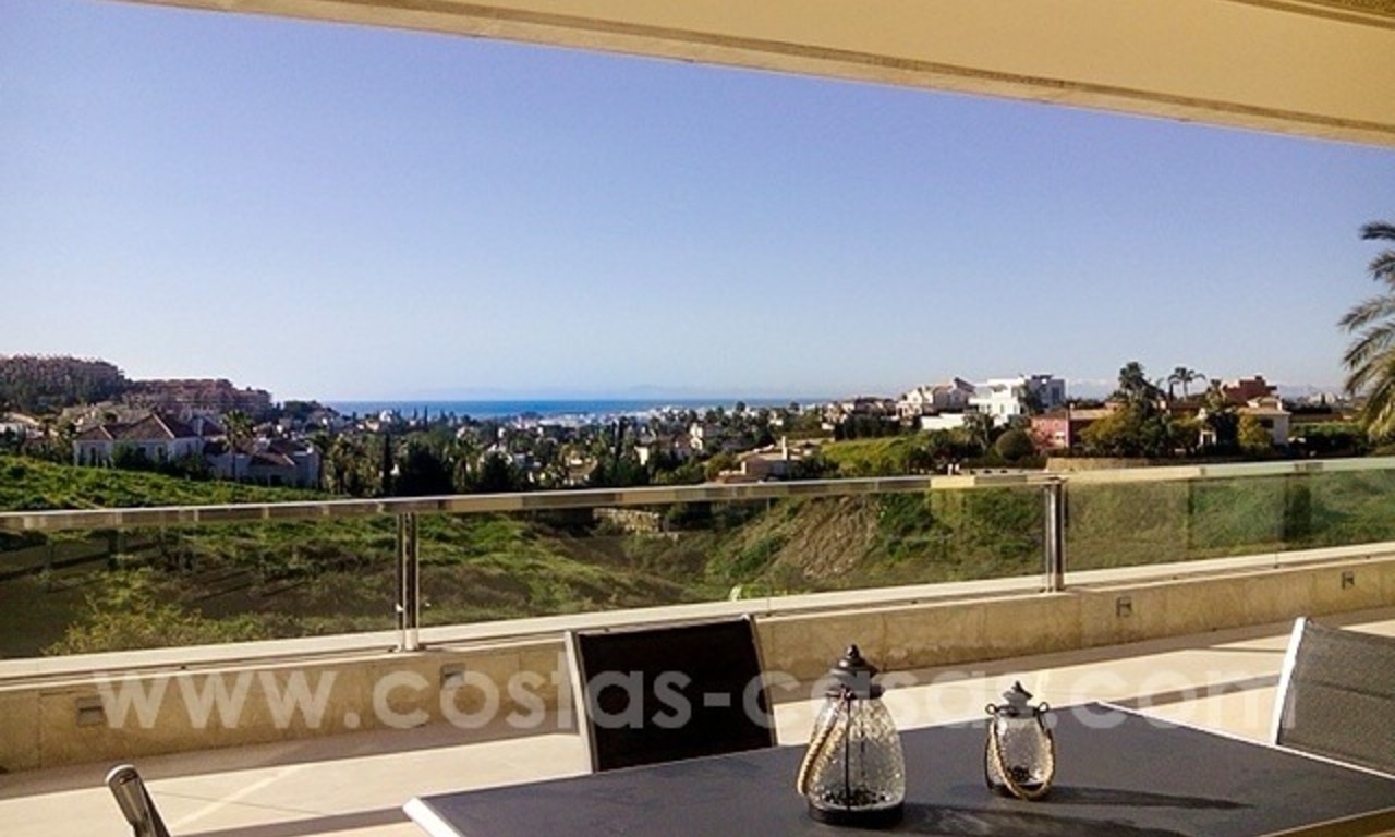 Appartement moderne de luxe à vendre à Nueva Andalucia - Marbella 0