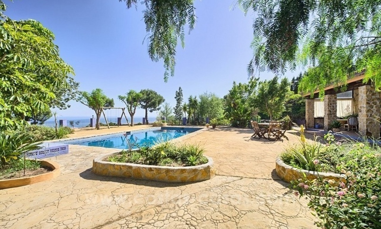 Finca - Villa à vendre à Estepona avec vue panoramique sur la mer 5