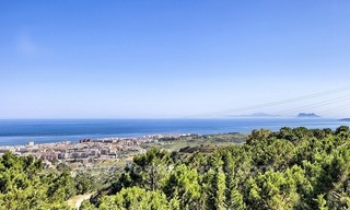 Finca - Villa à vendre à Estepona avec vue panoramique sur la mer 3