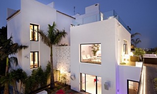 Villa de style moderne exclusive à vendre dans la région de Marbella - Benahavis 1