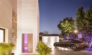 Villa de style moderne exclusive à vendre dans la région de Marbella - Benahavis 9