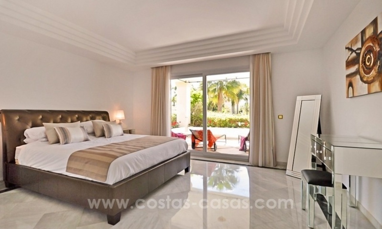 Spacieux appartement de luxe à vendre sur la Mille d’Or, entre Marbella et Puerto Banús 8