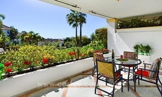 Spacieux appartement de luxe à vendre sur la Mille d’Or, entre Marbella et Puerto Banús 3