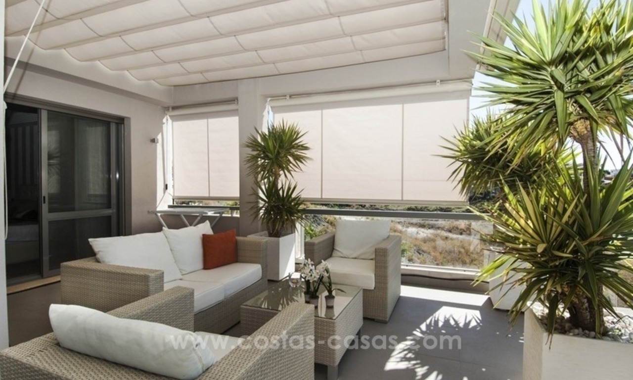 Penthouse appartement contemporain de luxe dans une zone de golf à vendre à Marbella - Benahavís 21