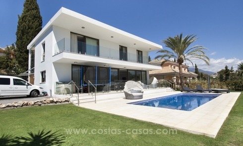 Villa neuve moderne à vendre à Nueva Andalucia, Marbella 