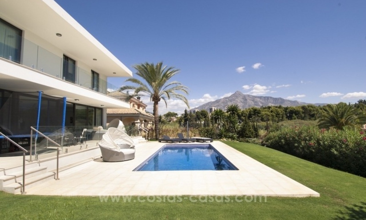 Villa neuve moderne à vendre à Nueva Andalucia, Marbella 2