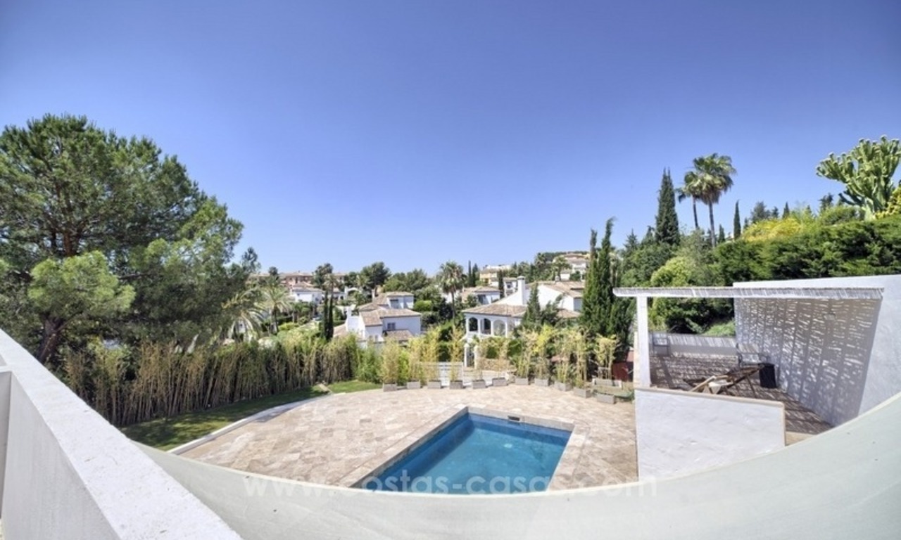 Villa rénovée à vendre dans une communauté fermée à Nueva Andalucía - Marbella 20