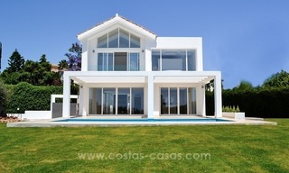 Villa moderne nouvellement construite à vendre, Marbella - Benahavis - Estepona 0