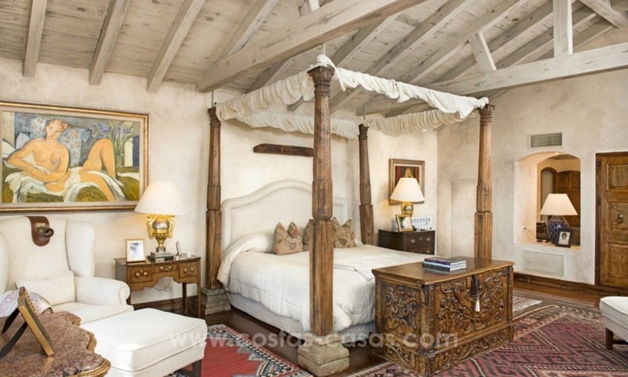 Villa classique de style rustique à vendre à El Madroñal, Benahavis - Marbella 36