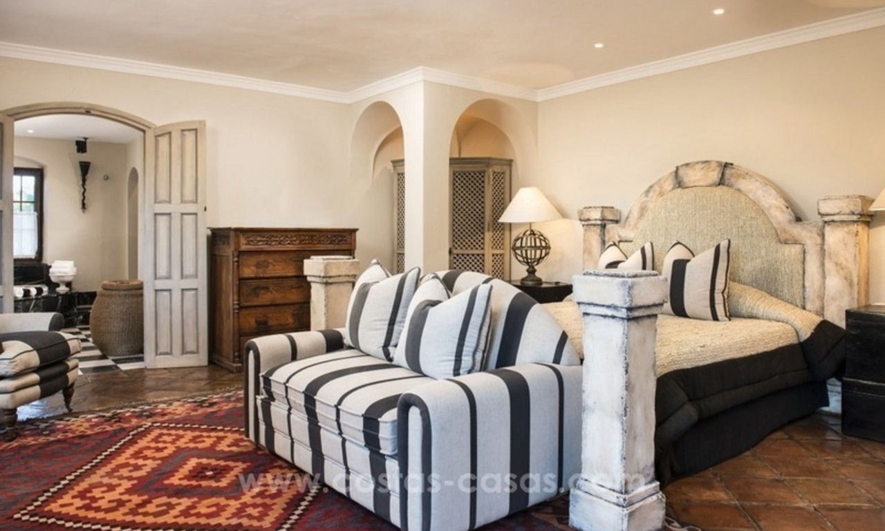 Villa classique de style rustique à vendre à El Madroñal, Benahavis - Marbella 41