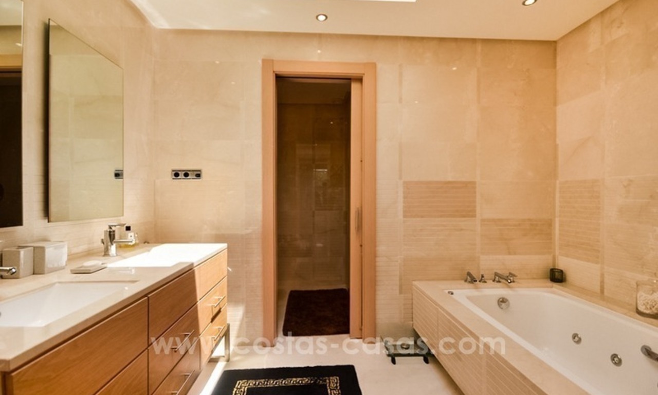 Excellent penthouse à vendre sur la Mille d’or, Marbella 18