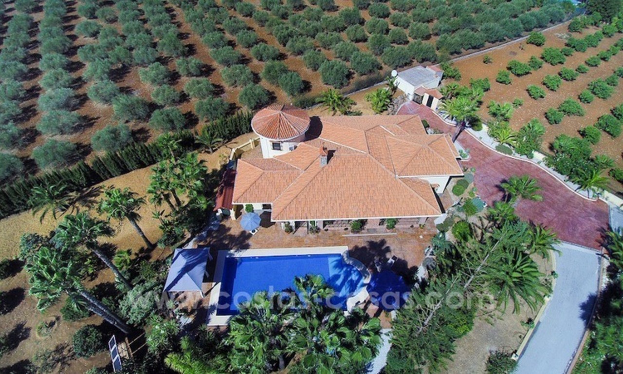 Grande villa à vendre à proximité de l'aéroport de Málaga, Costa del Sol 3
