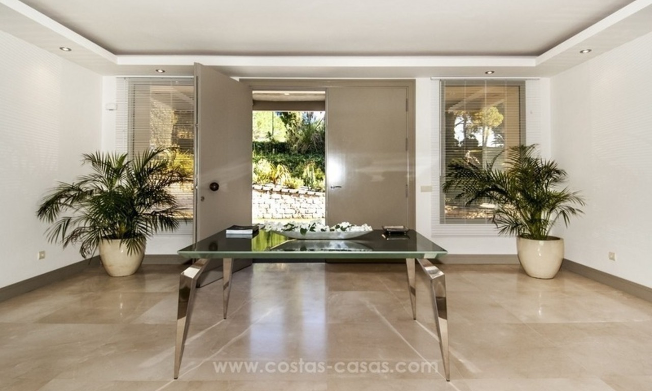 Nouvelle villa contemporaine de première ligne de golf de luxe à vendre, à l’Est du centre de Marbella 15