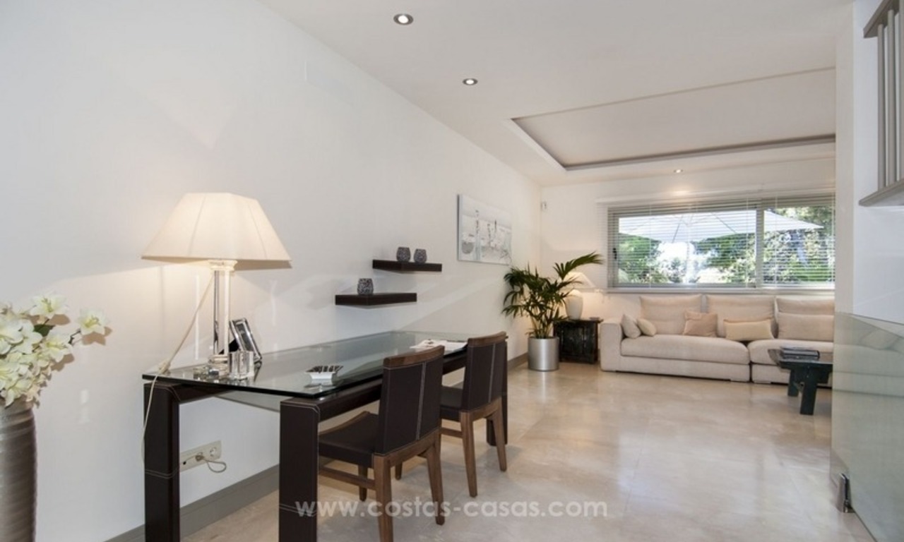 Nouvelle villa contemporaine de première ligne de golf de luxe à vendre, à l’Est du centre de Marbella 17