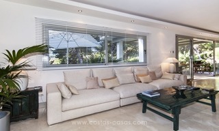 Nouvelle villa contemporaine de première ligne de golf de luxe à vendre, à l’Est du centre de Marbella 18