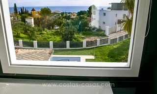 Villa à vendre contemporaine avec une superbe vue panoramique sur la mer à Marbella 18