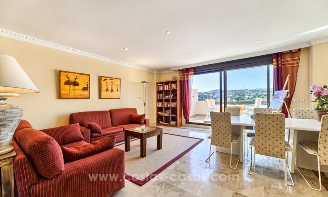 Appartement de luxe au dernier étage en vente à Benahavis, Marbella 8
