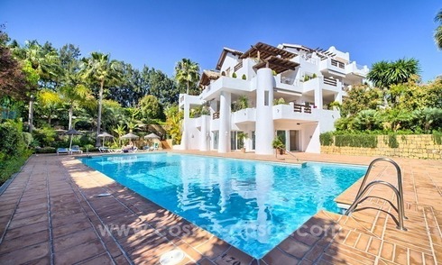 Appartement dans un complexe de première ligne de plage en vente sur la Nouvelle Mille d’Or, Estepona 