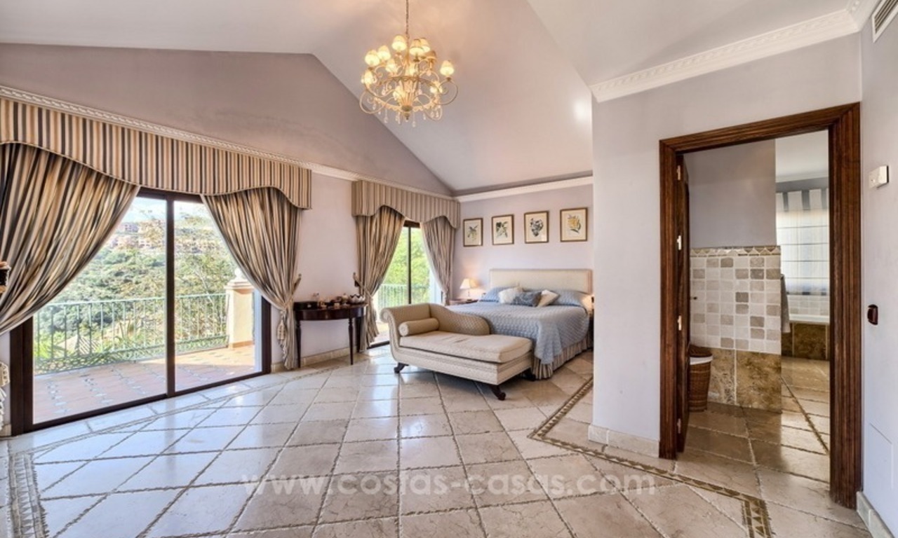 Spacieuse villa de qualité en vente à Benahavis - Marbella 21