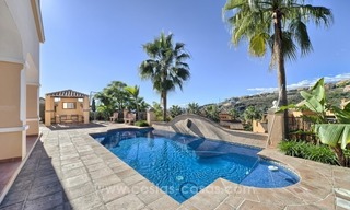 Spacieuse villa de qualité en vente à Benahavis - Marbella 2