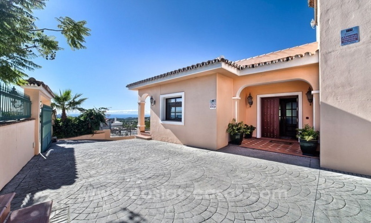Spacieuse villa de qualité en vente à Benahavis - Marbella 4