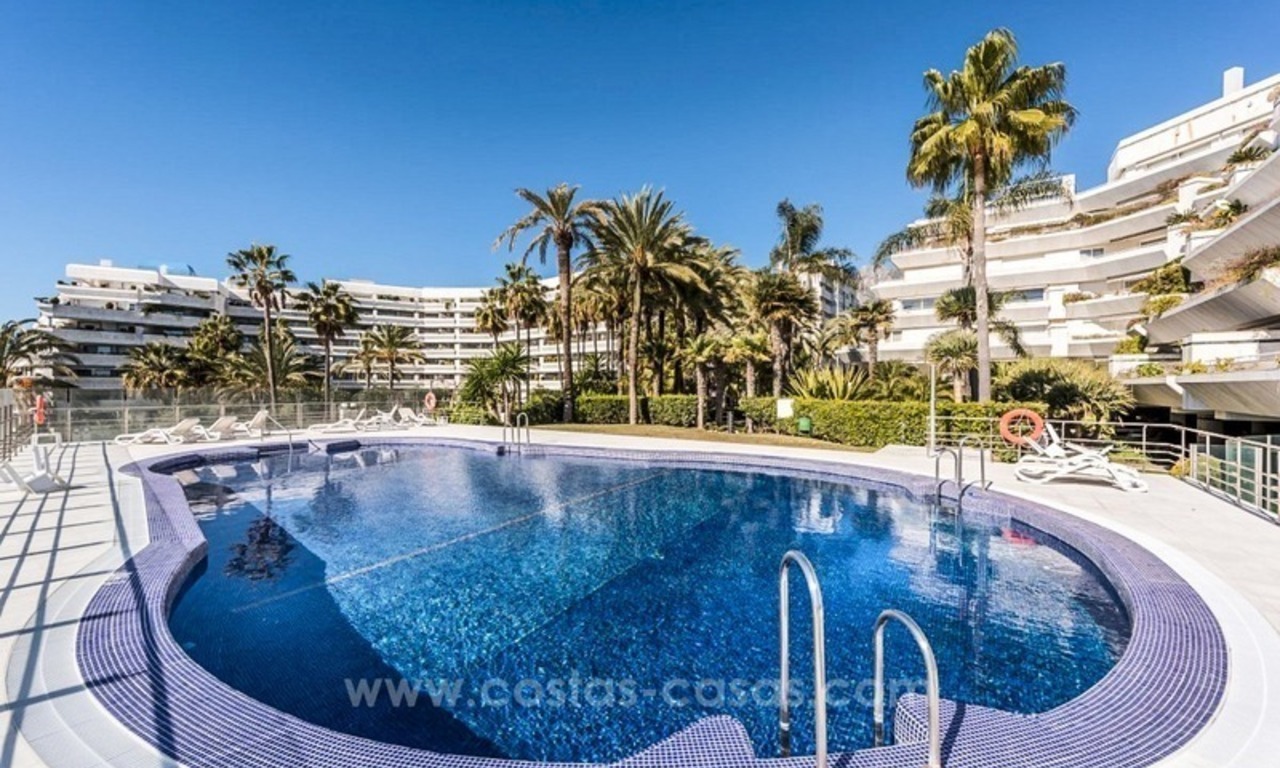 Appartement haut de gamme exclusif en première ligne de plage à vendre à Marbella centre 5