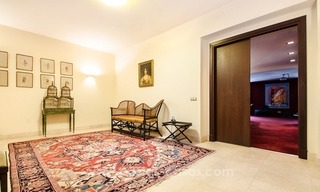 Moderne andalouse villa de luxe de style en vente sur le Golden Mile, Marbella 25