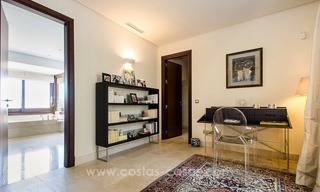 Moderne andalouse villa de luxe de style en vente sur le Golden Mile, Marbella 26
