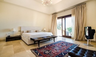 Moderne andalouse villa de luxe de style en vente sur le Golden Mile, Marbella 27