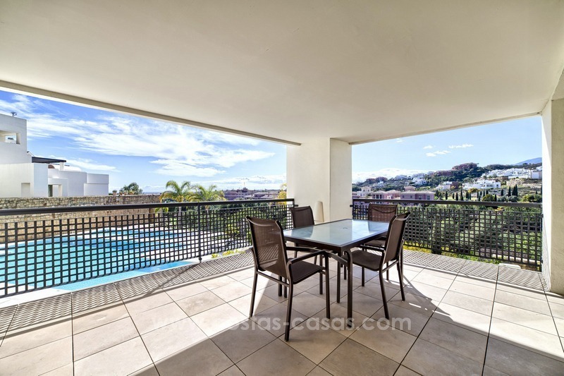 A vendre: 2 appartements contemporains de très bonne qualité dans un Resort de golf à Benahavís - Marbella
