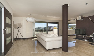Appartement penthouse modern avec des vues mer panoramiques en vente à Benahavis - Marbella 19982 