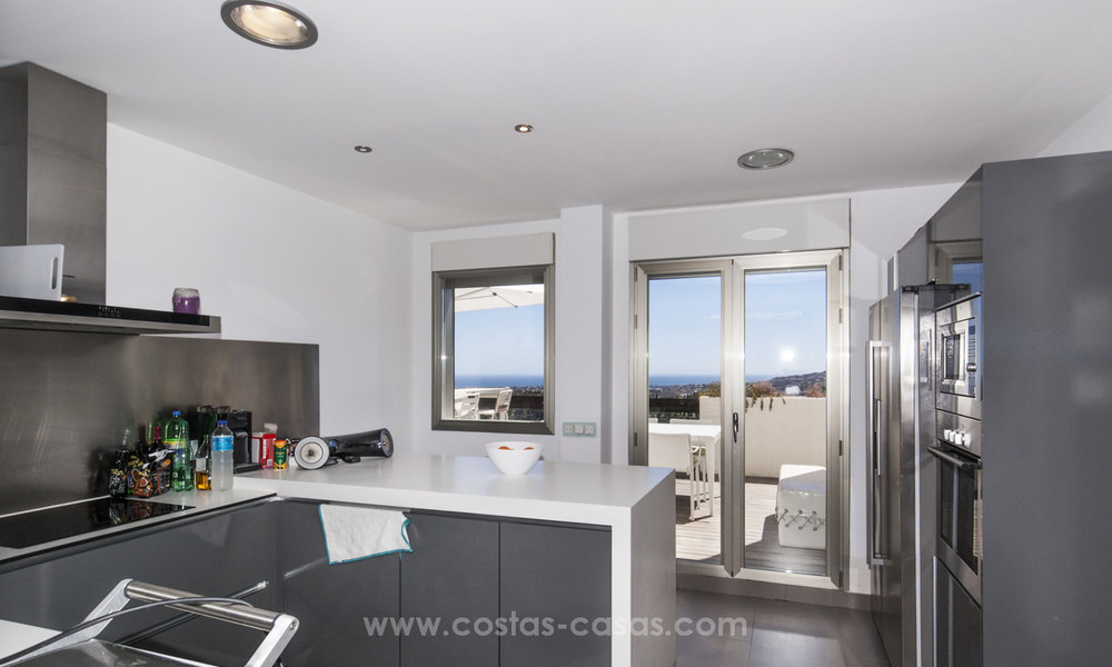 Appartement penthouse modern avec des vues mer panoramiques en vente à Benahavis - Marbella 19986