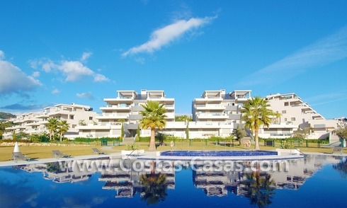 En vente Marbella Benahavís appartement de golf de luxe moderne 