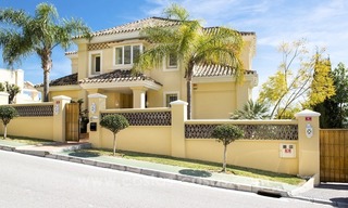 Villa de luxe en première ligne de golf à vendre à Nueva Andalucía, Marbella 7