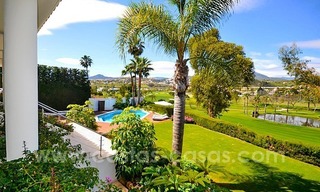 Villa contemporaine en première ligne de golf à vendre à Nueva Andalucía - Marbella 3