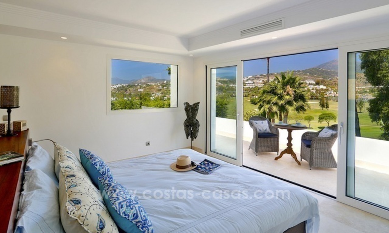 Villa contemporaine en première ligne de golf à vendre à Nueva Andalucía - Marbella 13