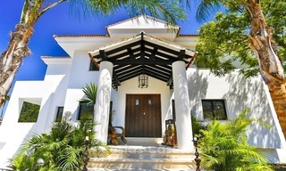 Villa contemporaine en première ligne de golf à vendre à Nueva Andalucía - Marbella 25