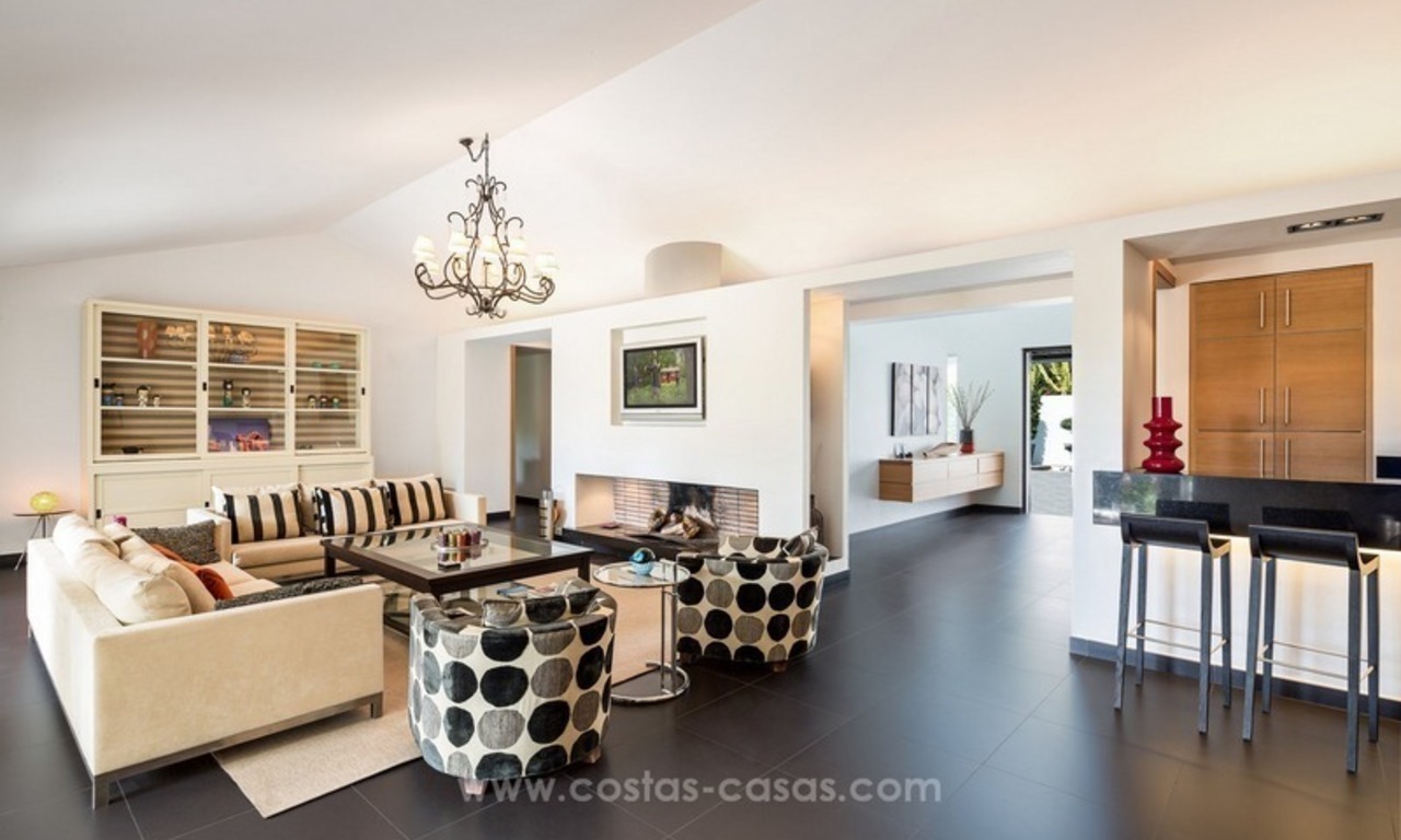 A vendre: Villa de design en première ligne de golf, Nueva Andalucia, Marbella 11