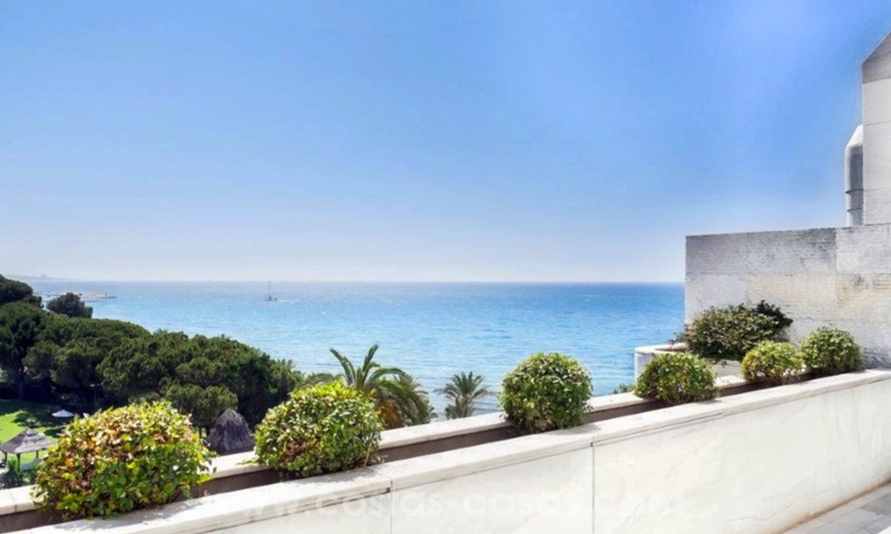 Penthouse de luxe à vendre, en bord de mer sur la Mille d’Or - Centre de Marbella 3