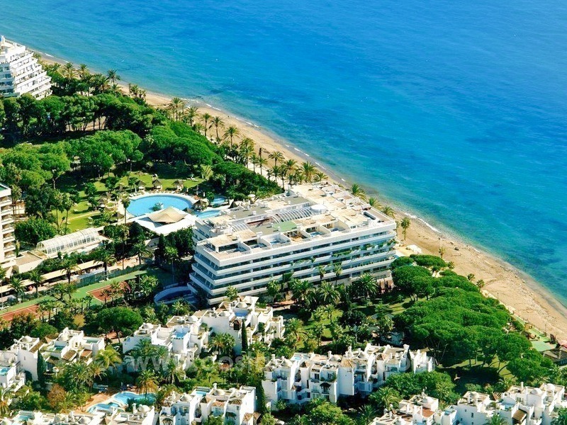 Penthouse de luxe à vendre, en bord de mer sur la Mille d’Or - Centre de Marbella